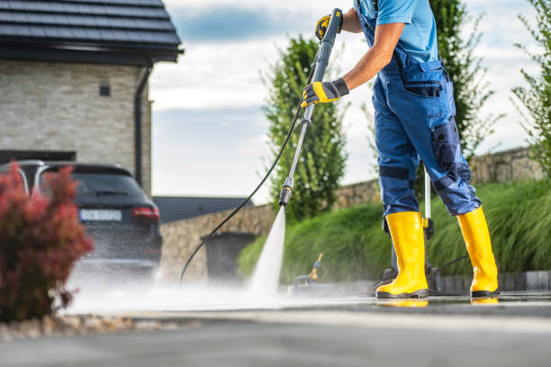 Best Driveway Pressure Washing  in Fort Myers Beach, FL